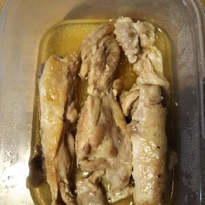 鶏肉のバジル焼き